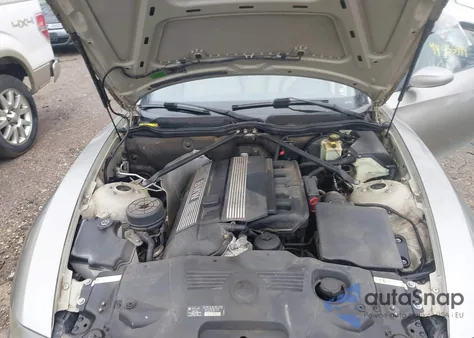 2005 BMW Z4 2.5I from USA, damaged, VIN 4USBT33525LS58318